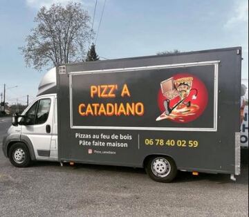 Supports de communication pour une pizzeria à Grenade - Pizza Catadiano
